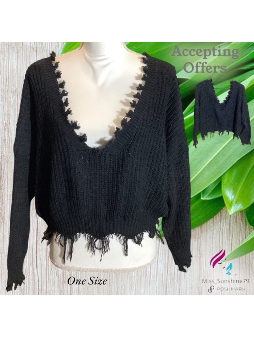 Black Distressed V-Neck Cropped Sweater - Off Shoulder Size L